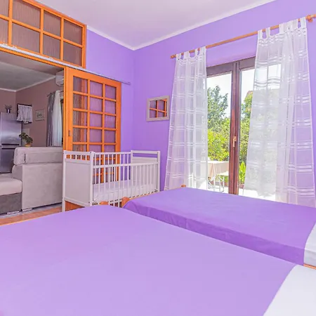 Awesome In With House Sea View * Raslina