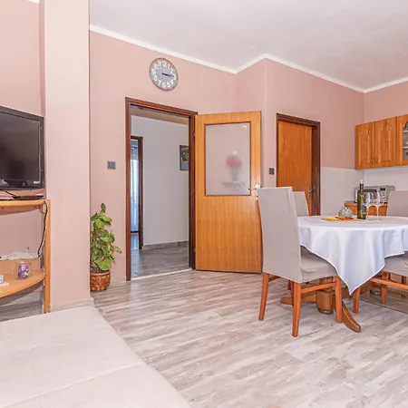 Awesome In With House Sea View Apartment