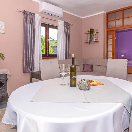 Awesome In With House Sea View Apartment Raslina