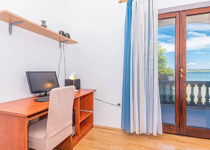 Lejlighed Awesome In Raslina